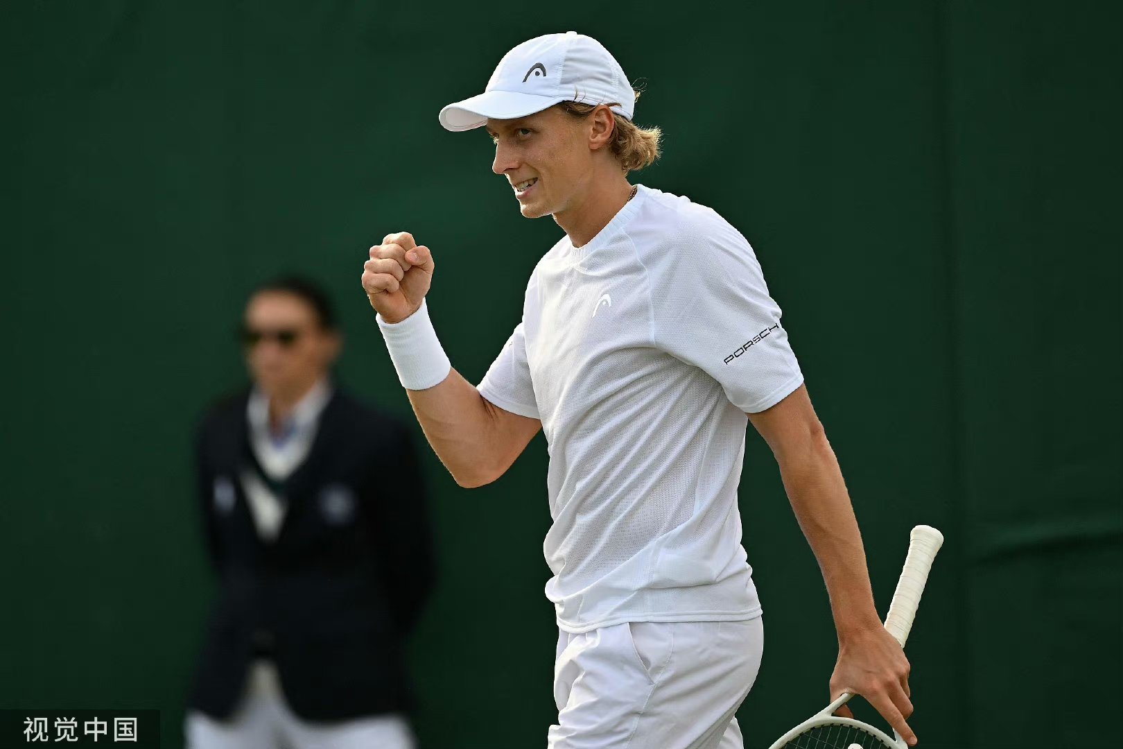 温网横扫澳网，兹维列夫点燃赛场