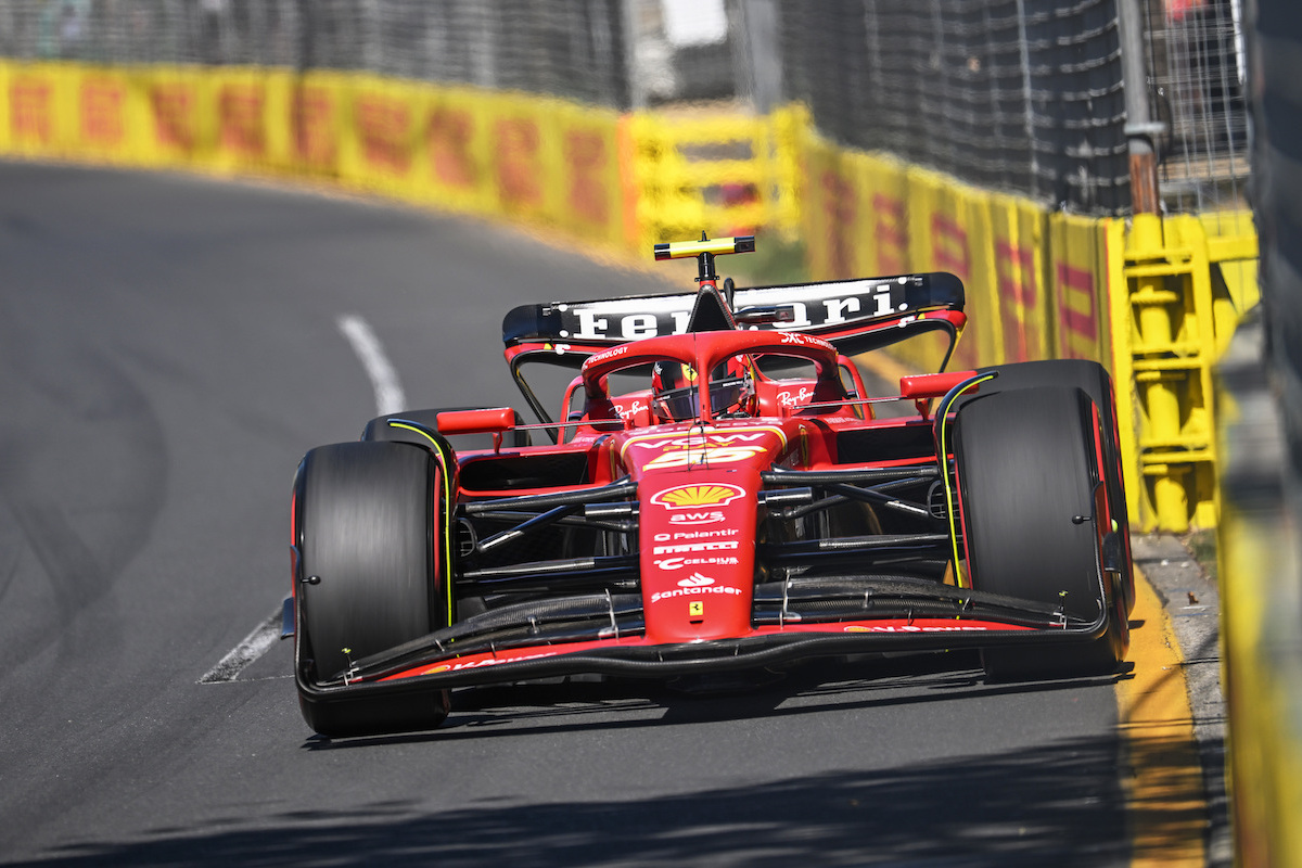 开云足球直播-红牛车队绝杀迈凯伦，佩雷兹统治全场