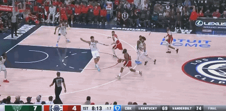 掘金险胜快船，字母哥点燃赛场