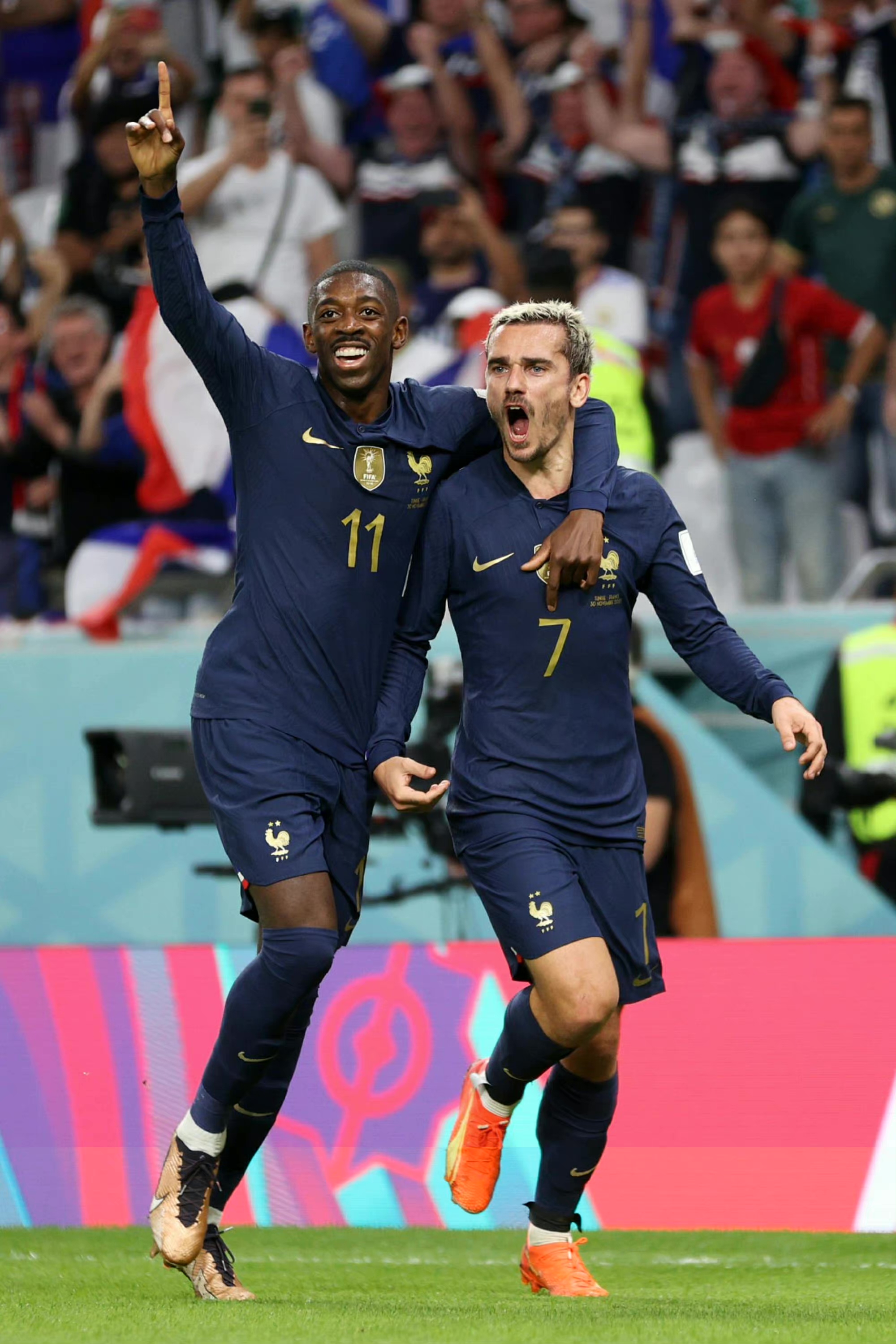 里尔队大胜成为法国联赛领头羊