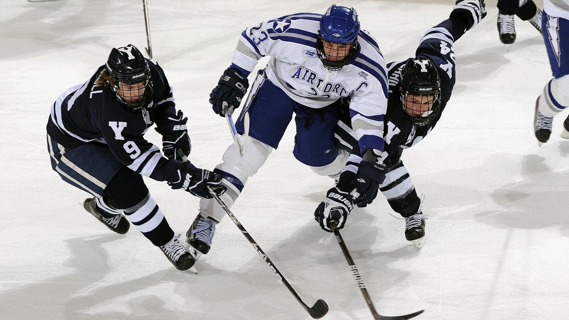 魔术硬仗取胜上海队，英格拉姆用实力证明自己，从质疑到主宰的蜕变之路